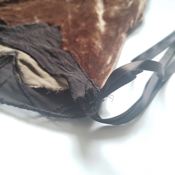 BCBG Max Azria Golden Crushed Velvet Top - Picture 3 of 9